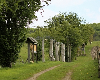 Eingang zum Skulpturenweg